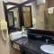 Hotel Marjorie `Y`