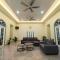 Villa Dracaena Melaka - Private Pool, Hill View, 20 minutes to Town - Kampong Bukit Katil