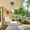 Pet-Friendly Gem with Private Yard in Westminster! - وستمنستر
