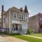 Spacious Chicago Condo with Deck Less Than 9 Mi to Downtown! - أوك بارك