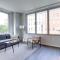 Stylish Condo at Clarendon with Rooftop Views