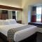 Microtel Inn and Suites by Wyndham - Lady Lake/ The Villages