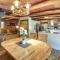 Rustic Bandon Log Cabin on 5 Acres of Woodlands!