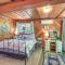 Rustic Bandon Log Cabin on 5 Acres of Woodlands! - Bandon