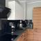 Lux Apart - Apartamenty z jacuzzi i sauną nad Wisłą - 乌斯特龙