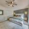 Alto Oasis Community Pool, Fireplace and Grill!
