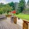 Hart Haven with Cozy Fireplace, Deck and Grill! - Hart