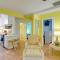 Colorful Gulfport Home Walk to the Art District!