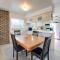 West of the Moon Ocean Apt with Beach Access! - Emerald Isle