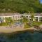 Cook's Bay Hotel & Suites - Paopao