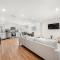 Beautifully Modern Newly-Renovated Cottage in Norcross