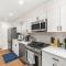 Beautifully Modern Newly-Renovated Cottage in Norcross