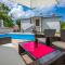 Modern Holiday Home with Pool in Pazin - Lindar