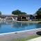 Nice chalet in a holiday park in Lathum - Lathum