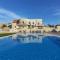 Nice villa with big pool, stunning views - 卡米拉日