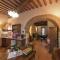 Attractive apartment in typical Tuscan style