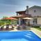 Gorgeous Villa in Novigrad with Private Pool - Bužinija