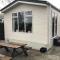 Comfort chalet on a recreational lake - Lathum