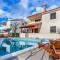 Holiday Home in Pula with Pool - Pula