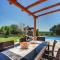 Modern Villa in Peroj with Pool and Parasol - Barbariga