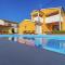 Holiday Home in Galizana with Private Pool