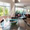 Beaches Holiday Apartments - Official Onsite Reception & Check In