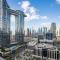 Magnificent Luxurious 2 BR with City Skyline & Sea View - Dubaj