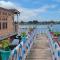 Lily Of The World Houseboat - Srinagar