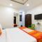 Hotel Girgaon Palace Near Chowpatty Beach