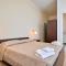 Soleē, Family Holidays & Hostelling