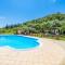 Local Stone Cottage With Shared Pool - Happy Rentals - Casal Velino