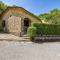 Local Stone Cottage With Shared Pool - Happy Rentals