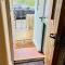 The Beautiful Bobbin - Premium Cottage with views, local walks, wood burner & pubs
