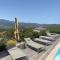 Villa de charme à louer en Corse, piscine chauffée