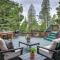 Mi-Wuk Village Vacation Rental with Multi-Level Deck - Mi-Wuk Village