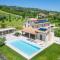 Villa Amore di Ada - Design, AirCo, Private Pool & Near The Beach