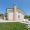 Villa Amore di Ada - Design, AirCo, Private Pool & Near The Beach