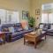 Mesquite Condo with Community Pool and Hot Tub! - ميسكايت