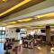 KAVIA MEOQUI HOTEL & SUITES