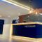 Sunny Apartment with Pool&Terrace at The Docklands