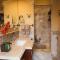 Luxury Villa Retreat - 8 Bedrooms - Sleeps 20