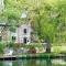 Pieds dans leau Private Wellness Bordure de Meuse