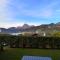 Appartement cosy avec terrasse - 6 pers, proche pistes et commerces, parking inclus - FR-1-595-81