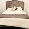 Lakefront living Downtown Toronto - Free Parking, Gym, Indoor Pool