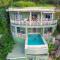 Arcadia Cliff House