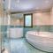 Jacuzzi - Spa de nage - Parc arboré - Montaigu-de-Quercy