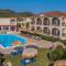 Grapevines Hotel - Alikanas