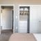 Santana Row 2br townhouse w pool nr highways SFO-1328 - San José