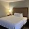 Wingate by Wyndham St Louis Airport - Saint Ann