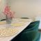 Great Escape for family and friends 4BR Villa with Private Pool and Sea View - Fudžajra
